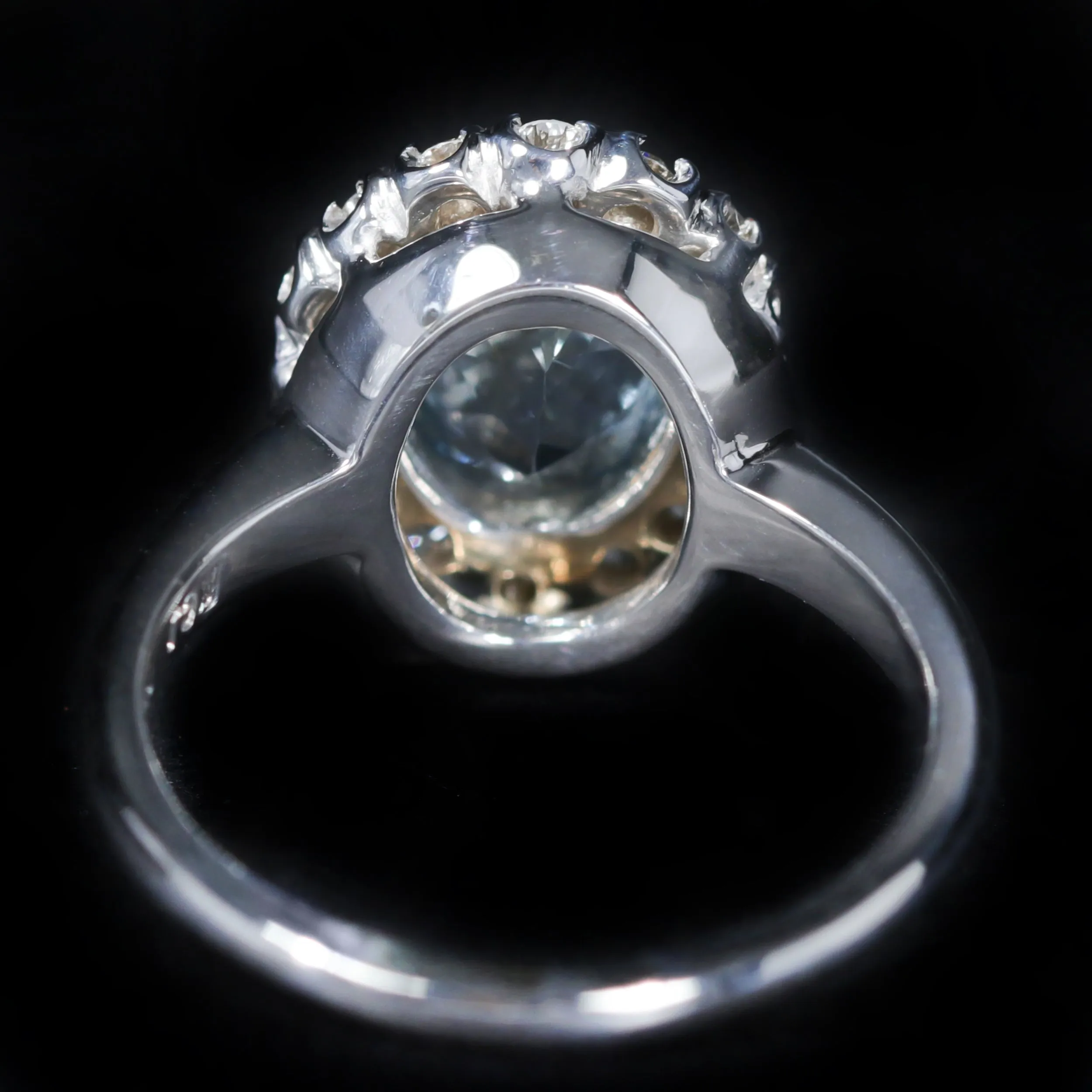 14k White Gold 1.65 Carat Aquamarine and Diamond Ring