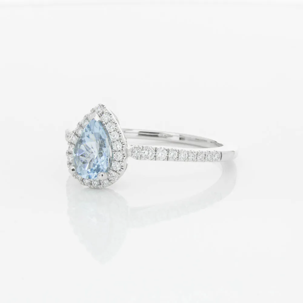 18ct White Gold .67ct Aquamarine & Diamond Mini Sierra Ring