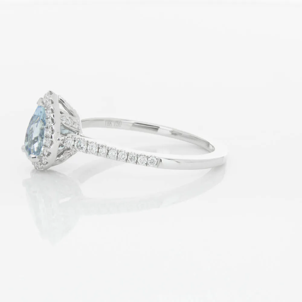 18ct White Gold .67ct Aquamarine & Diamond Mini Sierra Ring