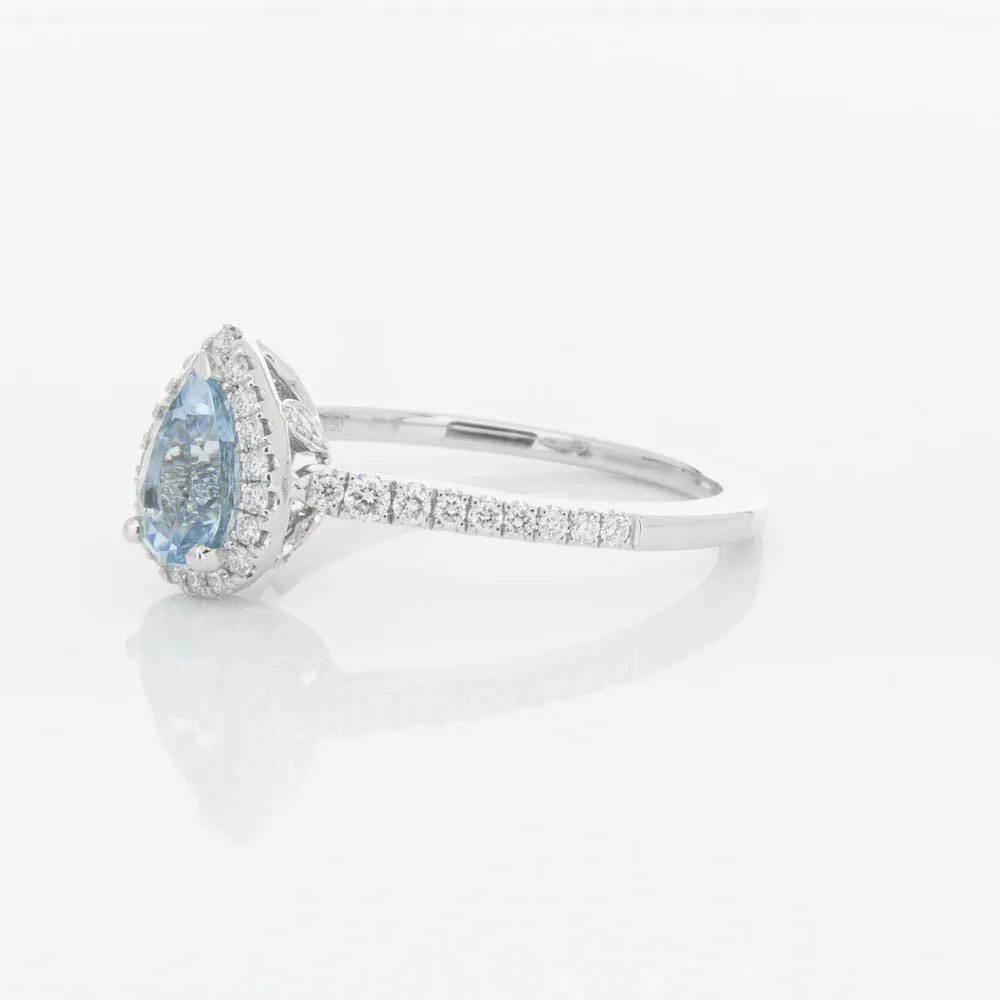 18ct White Gold .67ct Aquamarine & Diamond Mini Sierra Ring