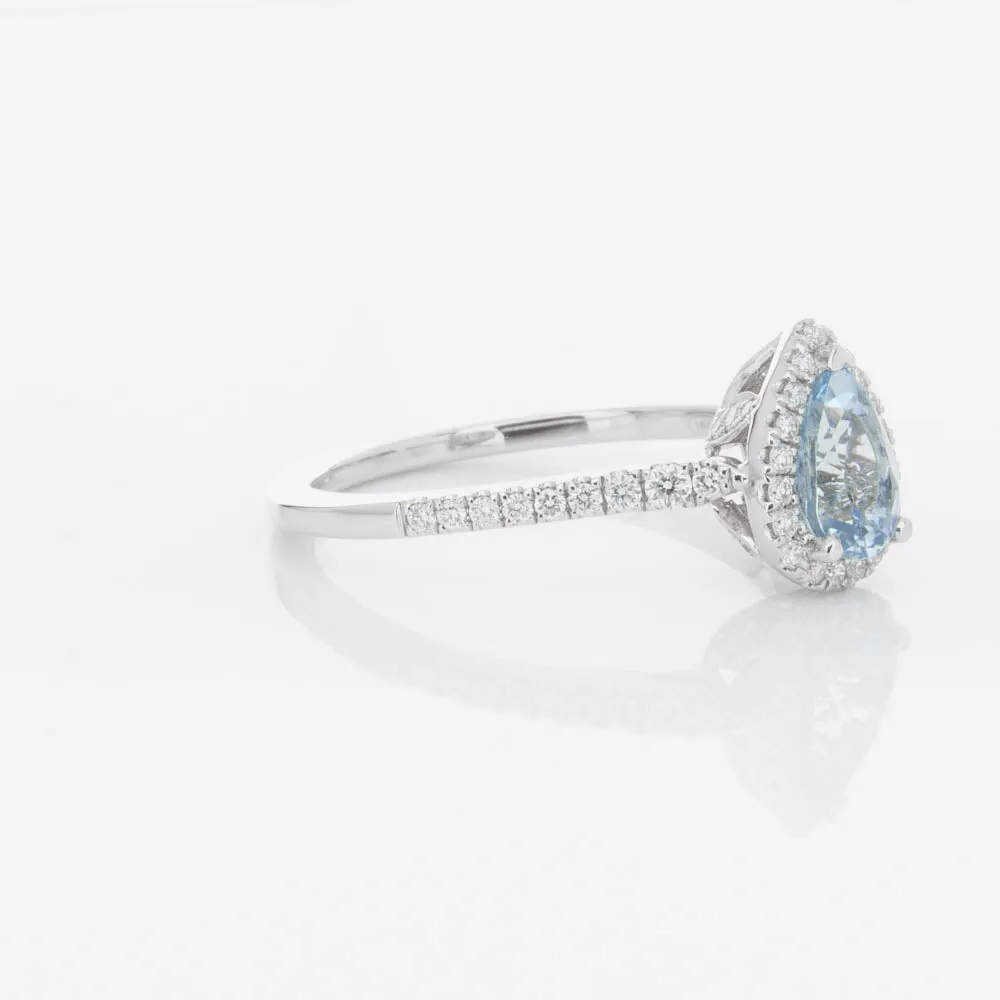 18ct White Gold .67ct Aquamarine & Diamond Mini Sierra Ring