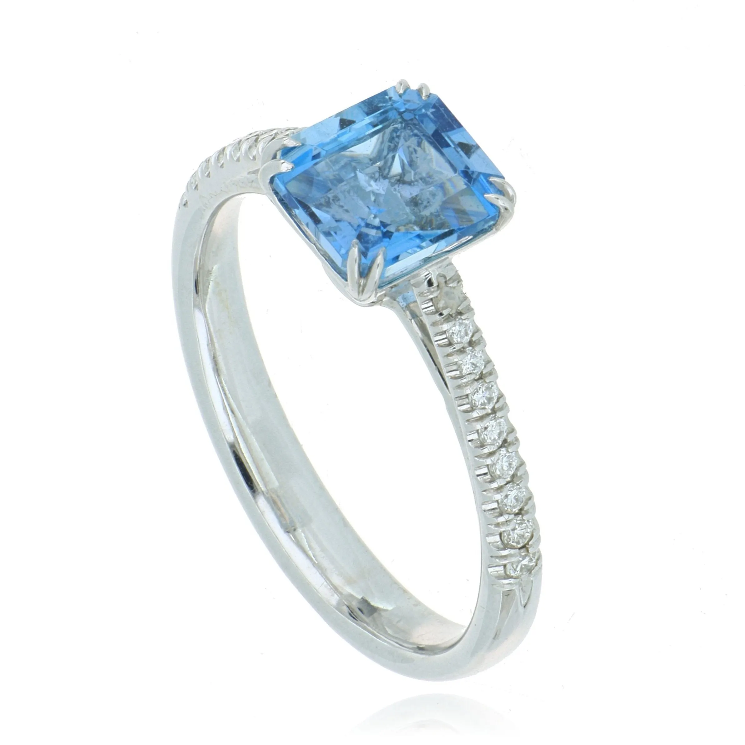 18k White Gold Square Shaped Aquamarine and Diamond Accented Ring