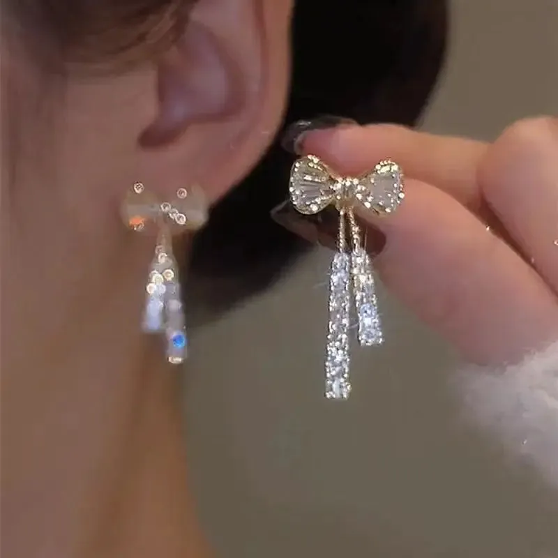 2023 New Fashion Unique Design Elegant Exquisite Light Luxury Zircon C Earrings Women Jewelry Party High-grade Gift Wholesale