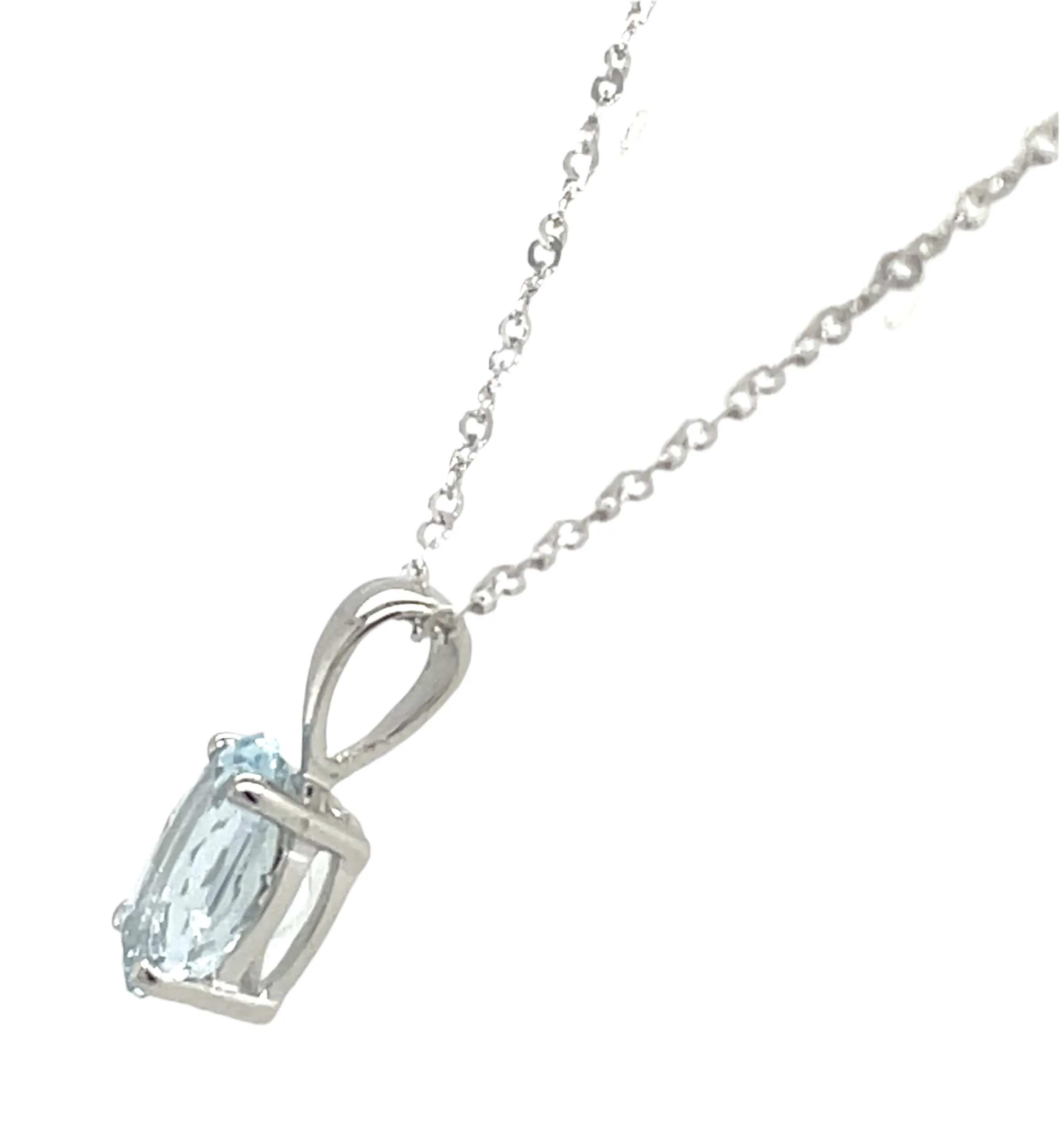 9ct White Gold Pear Aquamarine Pendant