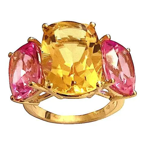 Amethyst and Peridot Yellow Gold Three-Stone Cushion Ring