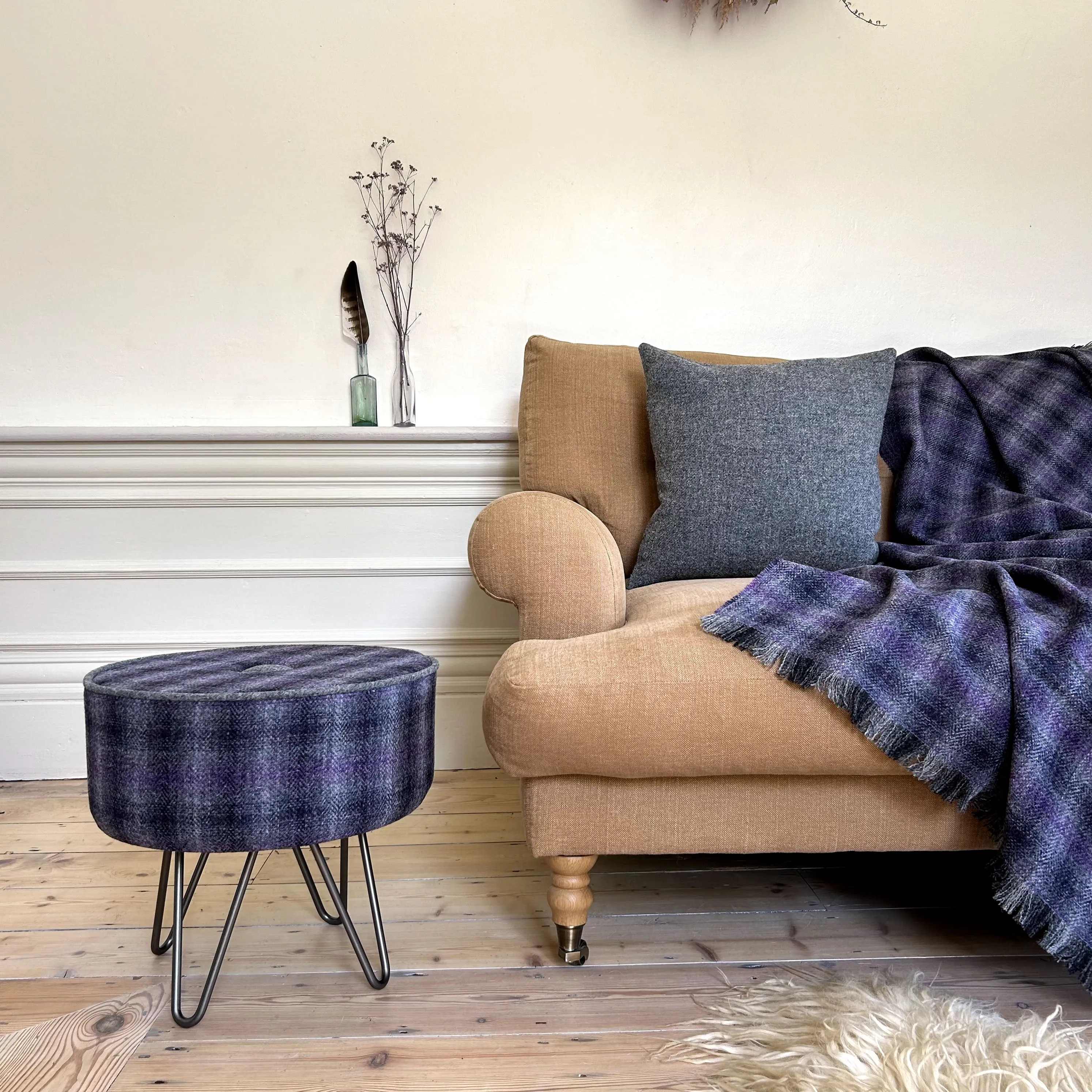 Thistle & Flint Wave Footstool with Piping & Button Detail